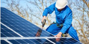 Installation Maintenance Panneaux Solaires Photovoltaïques à Gudas